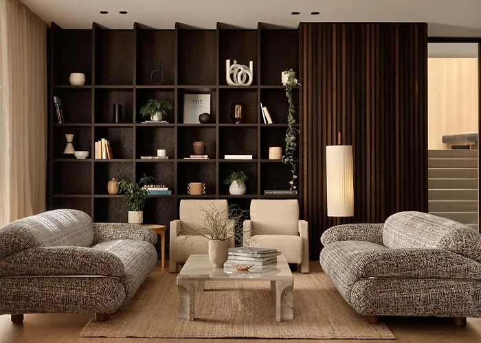 Bob W Munich Schwabing